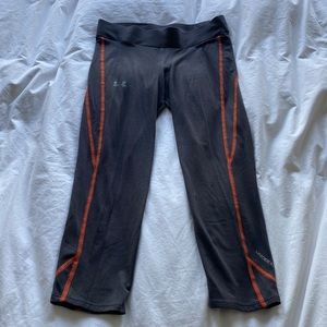 Under Armour cropped leggings